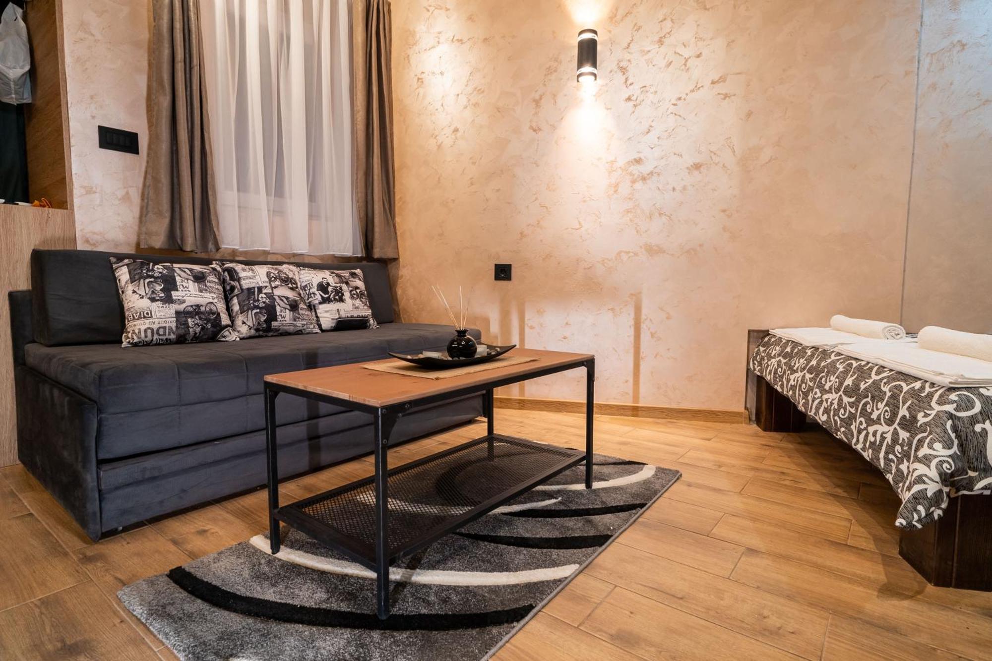 Apartments Wolf Belgrado Buitenkant foto